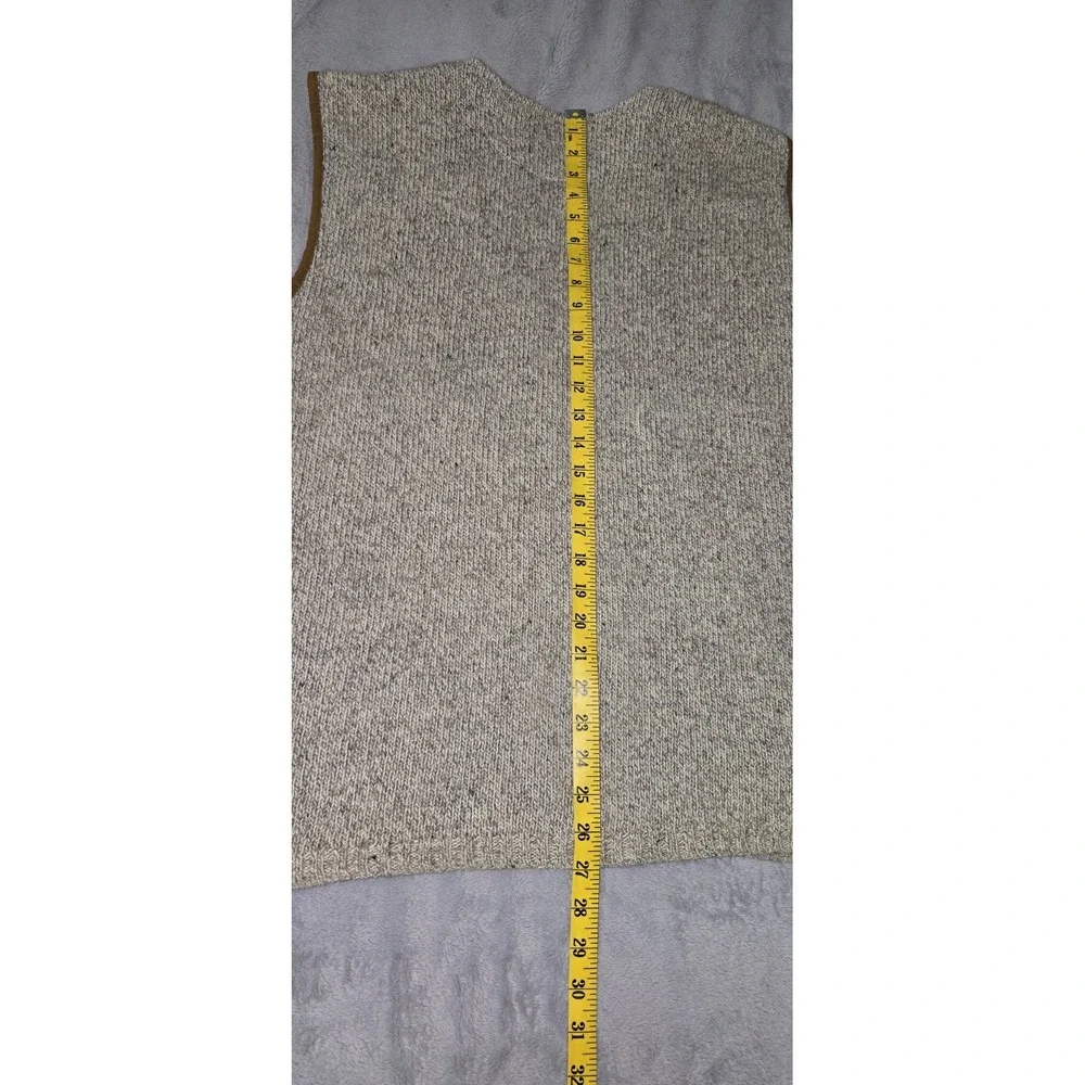Vintage Unlimited Quest Embroidered Fishing Sweater Vest Size XL -‎ 48